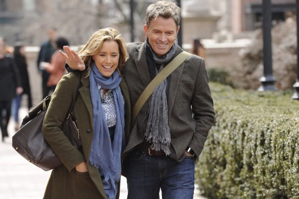 Tea Leoni and Tim Daly